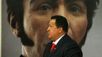 el venezolano chavez resucito al libertador simon bolivar el venezolano chavez resucito al libertador simon bolivar