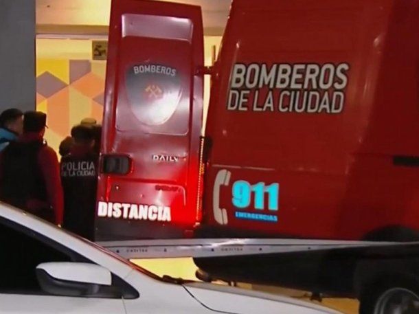 Conmoción en Caballito: hallaron muertos a una mujer surcoreana y a su hijo de 13 años en un departamento