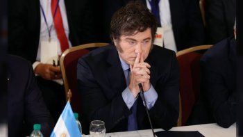 milei subira por decreto su sueldo y los del resto del poder ejecutivo milei subira por decreto su sueldo y los del resto del poder ejecutivo