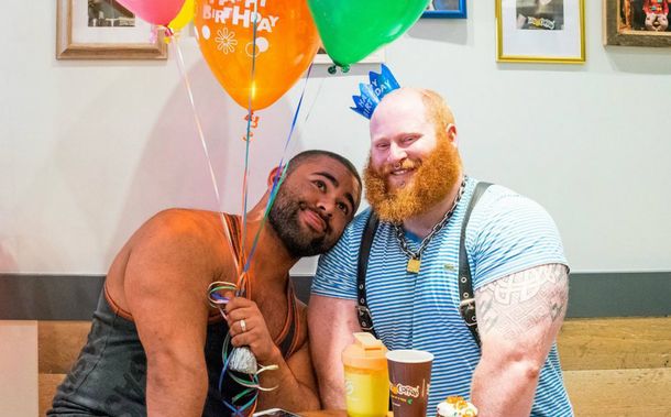 Chapman se mudó a Estados Unidos para vivir con su amo