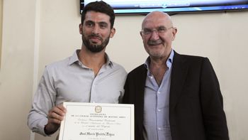 pechito lopez, distinguido como personalidad destacada del deporte de la ciudad pechito lopez, distinguido como personalidad destacada del deporte de la ciudad