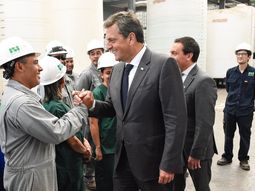 Massa junto a Pymes: Creemos en la industria nacional