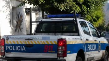 El sospechoso permanece prófugo y es intensamente buscado por la policía. Foto: gentileza El Tribuno. El sospechoso permanece prófugo y es intensamente buscado por la policía. Foto: gentileza El Tribuno.