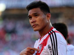 ¿teo gutierrez jugara en un equipo argentino que no es river? ¿teo gutierrez jugara en un equipo argentino que no es river?