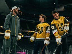 Por si no consigue butaca: Colapinto se probó en otro deporte en Las Vegas