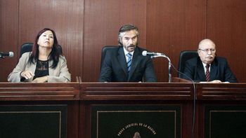 penas de 5 anos a policias por detenciones penas de 5 anos a policias por detenciones