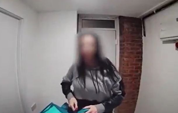 Aseguró que viajaba por negocios y su esposa fue el delivery que le llevó comida a la casa de su amante