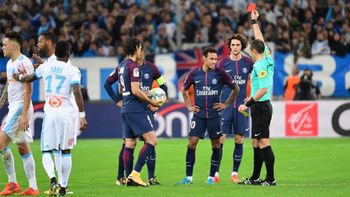 Neymar agredió a Ocampos Neymar agredió a Ocampos