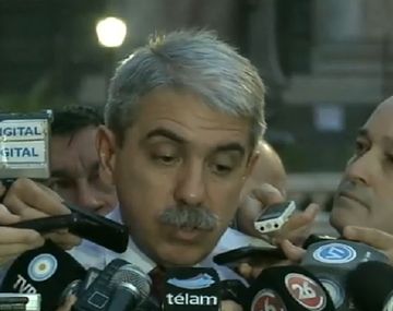 {altText(,Aníbal Fernández, sobre el #ParoDeTransporte: 