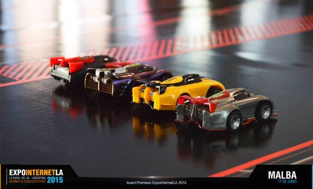 Más de 2000 personas en el primer día de la ExpoInternetLA2015