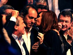 Scioli impulsará una ley para adherir al blanqueo de capitales