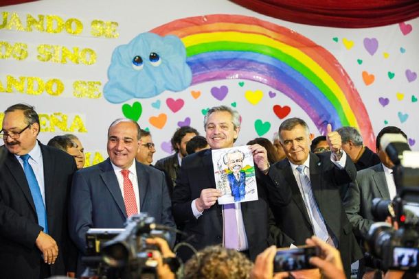 En el Día del Maestro, Alberto Fernández prometió trabajar para que todos los chicos tengan educación pública