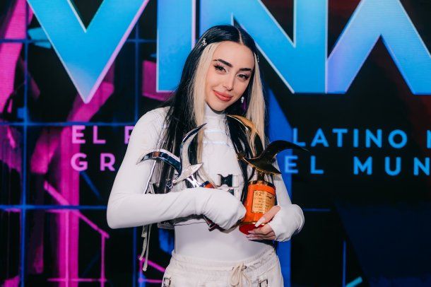 Nicki Nicole hizo emocionar al público chileno con un mega show en Viña del Mar