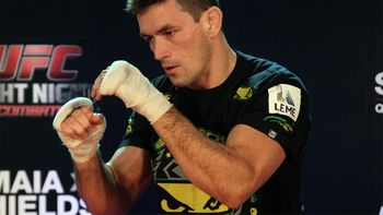 Gentileza UFC / Textual BR Gentileza UFC / Textual BR