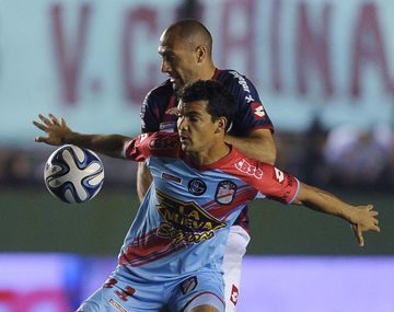 San Lorenzo y Arsenal igualaron sin goles