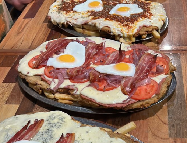 Este bodegón porteño se hizo famoso por ofrecer una de las mejores milanesas del continente. 