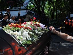 inhumaron en la tablada los restos de nisman