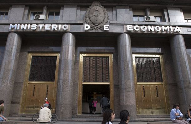 El Gobierno sigue estimando un crecimiento del 5% del PBI