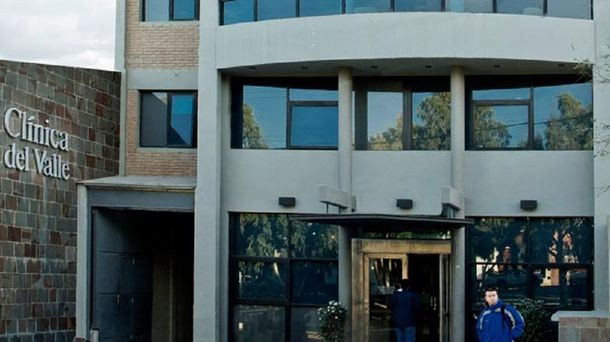 Un hombre amenazó de muerte al médico que estuvo en el parto de su hijo