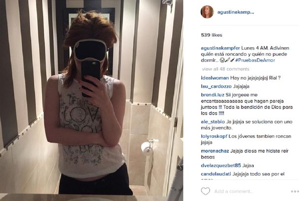 La noche poco glamorosa de Jorge Rial y Agustina Kämpfer