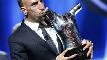 ribery le gano a messi como mejor jugador de europa ribery le gano a messi como mejor jugador de europa