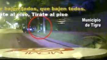 un delincuente se entrego luego de raptar a tres jovenes un delincuente se entrego luego de raptar a tres jovenes