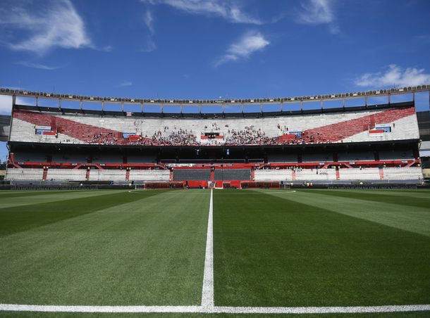 Gallardo liberó al plantel hasta este lunes