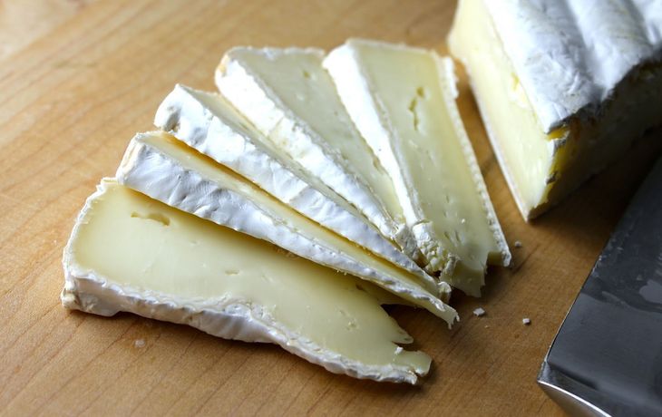 Prohíben en todo el país la venta de dos quesos y una sal gruesa