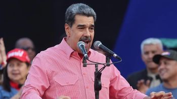 Maduro cantó Imagine ante la avanzada militar de EEUU y pidió por la paz