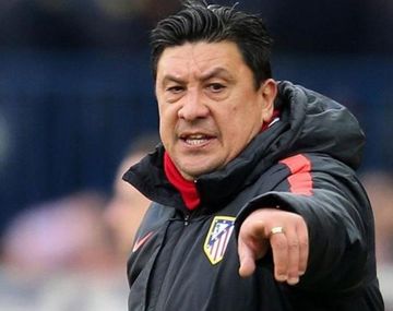 El Mono Burgos dirigirá su primera práctica en Newells