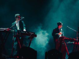 gran colaboracion: peces raros y nick warren lanzaron circular gran colaboracion: peces raros y nick warren lanzaron circular