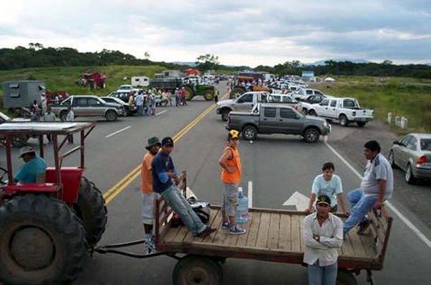 Piquete ruralistas DYN202