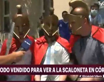 Los Scaleonidas: los fanáticos de Scaloni que lo siguen a todos lados