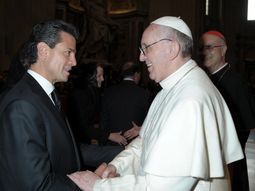 Francisco aceptó la invitación presidencial para ir a México
