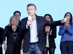 macri retoma su campana con una gira que lo llevara de chaco a rio negro macri retoma su campana con una gira que lo llevara de chaco a rio negro