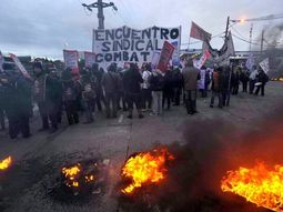 la otra cara del conflicto de lear: los trabajadores reclaman volver a sus puestos la otra cara del conflicto de lear: los trabajadores reclaman volver a sus puestos