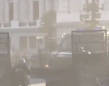 Video: hubo graves incidentes en el Congreso mientras se trataba la Reforma Laboral