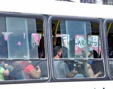 Nación reporta que con las clases presenciales hubo medio millón de personas más en el transporte público