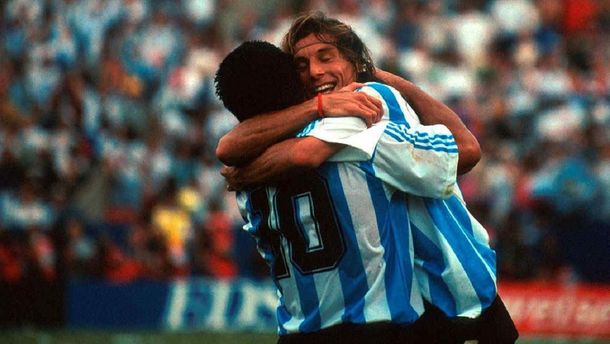 Diego Maradona le hizo un reclamo a Caniggia después de 30 años