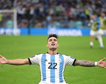 Los 11 de la Selección hoy: Scaloni se debate entre Di María y Paredes