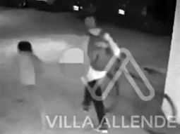 Llevó a su hija menor de edad a robar una bicicleta