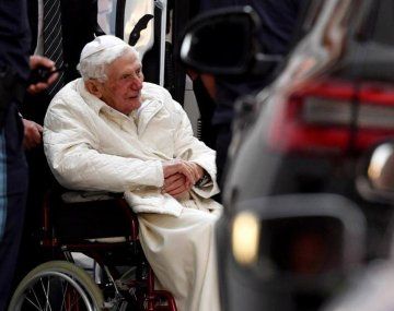 Francisco recordó al amado papa emérito Benedicto XVI