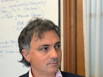 LLA contra Lemoine: No sabemos si habla en serio o de mentira