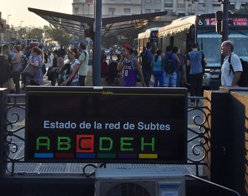 Este lunes habrá un paro parcial de la línea C de subte