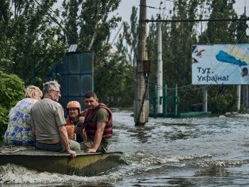 Tres muertos y 10 heridos por un ataque durante evacuación por inundación en Jerson