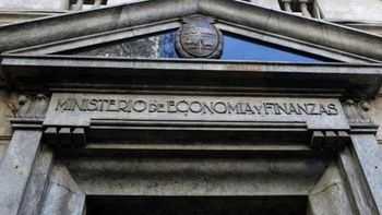 El MEF publicó los datos sobre déficit fiscal, que indicaron un deterioro en el resultado del sector público. El MEF publicó los datos sobre déficit fiscal, que indicaron un deterioro en el resultado del sector público.