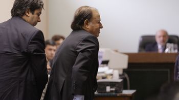 carlos menem debera dar explicaciones a la justicia por los sobresueldos carlos menem debera dar explicaciones a la justicia por los sobresueldos