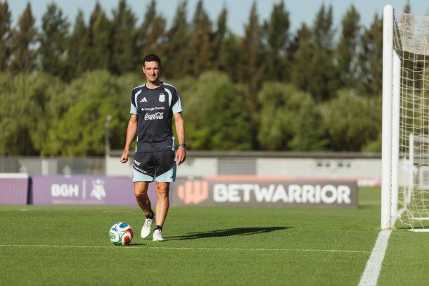 Los 11 de Lionel Scaloni para el amistoso ante Mauritania