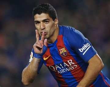 VIDEO: El gol de Suárez que puso al Barcelona en la final