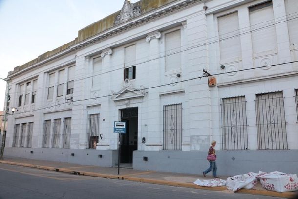 Escuela Primaria Nº 1 Bernardino Rivadavia